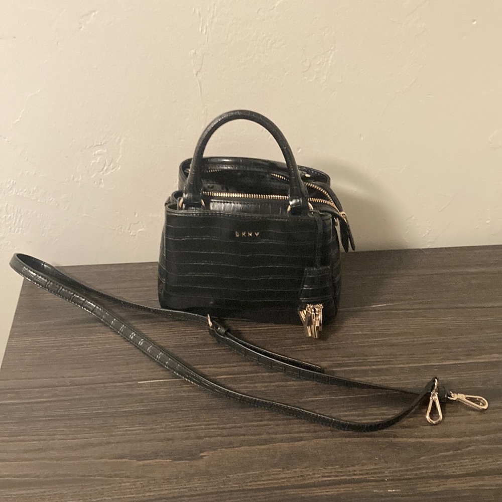 DKNY Crocodile skin leather Crossbody/Handbag